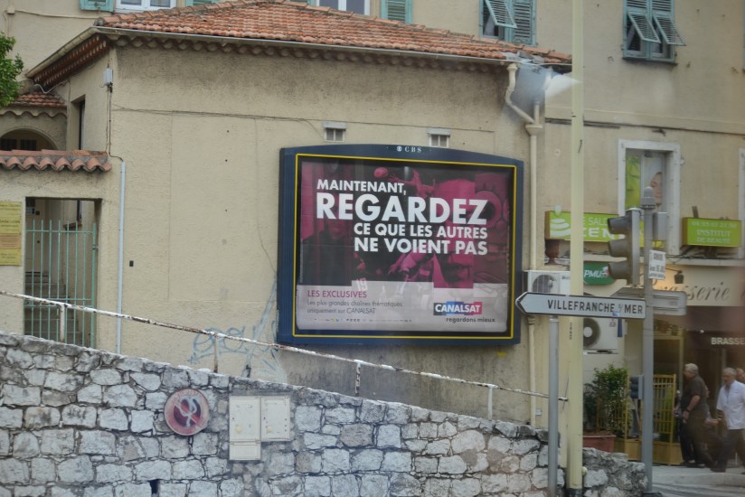 CBS French OOH 1